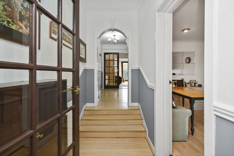 86 Ferryfield, Edinburgh, EH5 2PS