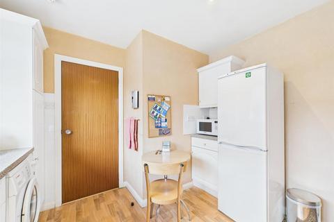 2 bedroom detached bungalow for sale, Balmanno Gardens, Perth PH2