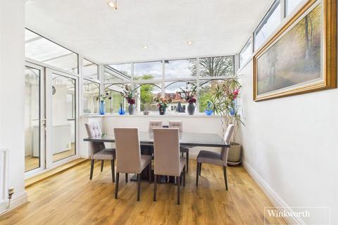 undefined, Egerton Gardens, London NW4