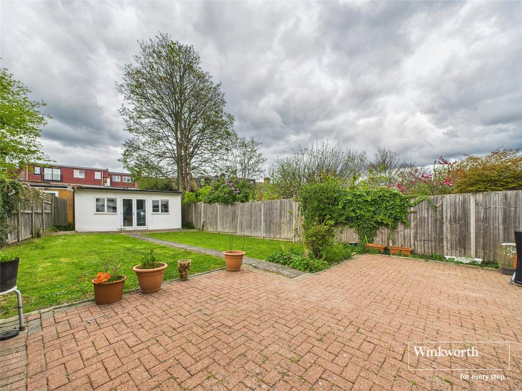 Garden/Outhouse