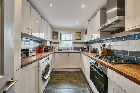 3 bedroom apartment for sale, Belmont Hill, London