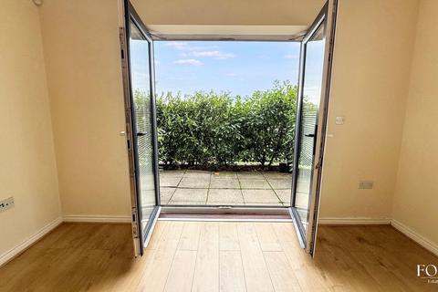 2 bedroom apartment for sale, Rodney Road, Britannia House Rodney Road, NP19
