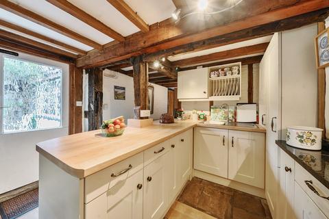 undefined, London Road, Holybourne, Alton, Hampshire, GU34