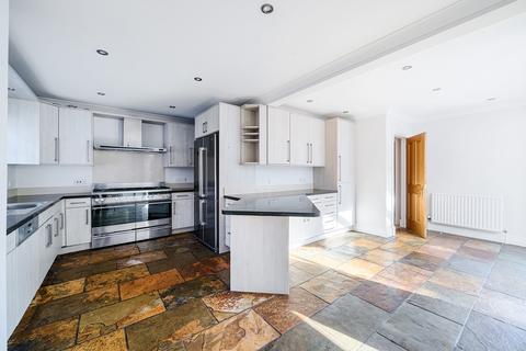 undefined, Waterford Close, Cobham, KT11