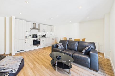 2 bedroom house for sale, Great size two bedroom apartment