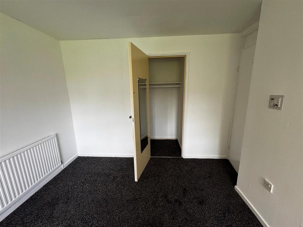 Bedroom 2 2 2.jpg