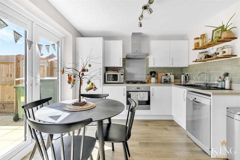 2 bedroom semi-detached house for sale, Cumberbatch Close, Alcester