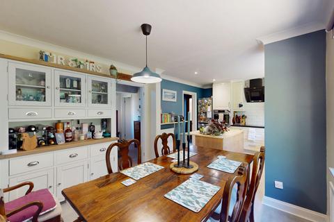 65 Allard Close, Northampton, NN3 5LZ