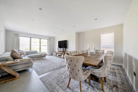 4 bedroom detached house for sale, Top End, Renhold
