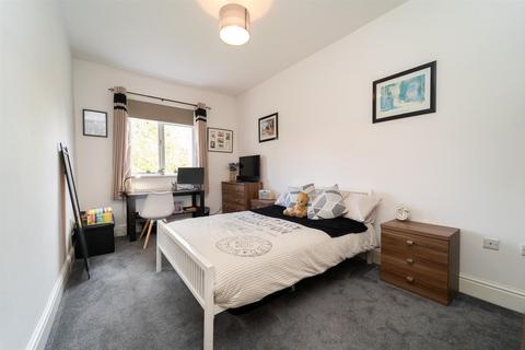 76 Dudley Road, Manchester, M16 8DE