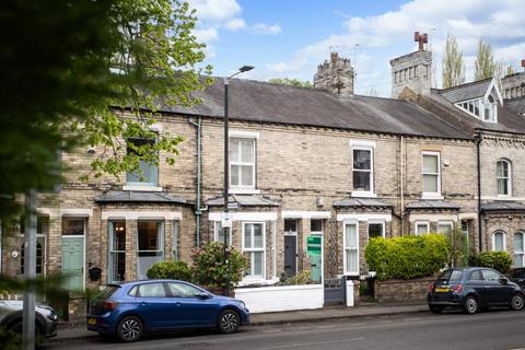 2 bedroom terraced house for sale, Huntington Road, York