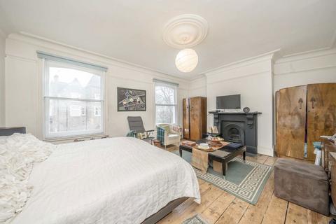 undefined, Amhurst Road, London N16