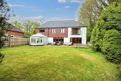 4 bedroom detached house for sale, Folders Lane, Burgess Hill, RH15