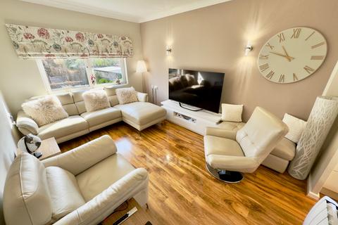 1 bedroom apartment for sale, 40 Homemount House, Gogoside Road, Largs