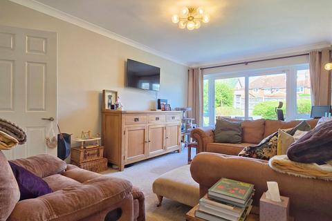 15 Abbey Close, Ampthill, Bedford, MK45 2SH