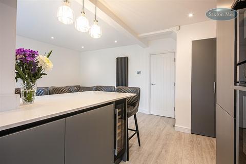 47 Marsh Lane, Sheffield, S10 5NN