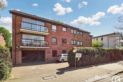 Gordon Avenue, Oaklawn Court, HA7