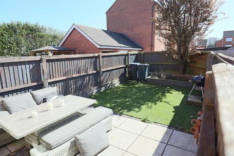 3 bedroom semi-detached house for sale, Pickering Place, Burbage