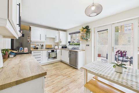 3 bedroom semi-detached house for sale, Cliffe Avenue, Baildon, Shipley