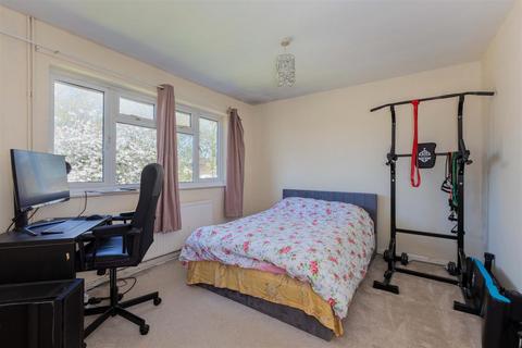 2 bedroom maisonette for sale, Deena Close, Cippenham