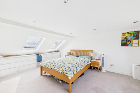 3 bedroom terraced house for sale, Westbourne Road, Cardiff. CF14
