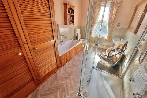 2 bedroom terraced house for sale, Altrincham Road, Wilmslow