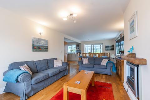 undefined, Spacious Family Home in Brancaster Staithe with Sea Views