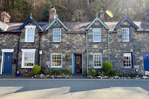 2 Arthog Terrace, Arthog, LL39 1AQ
