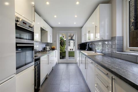 36 Denison Road, London, SW19 2DH