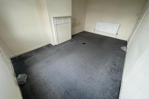 2 bedroom maisonette to rent, SPACIOUS SELF CONTAINED 2 BED FLAT - EDGWARE/MILL HILL BORDERS