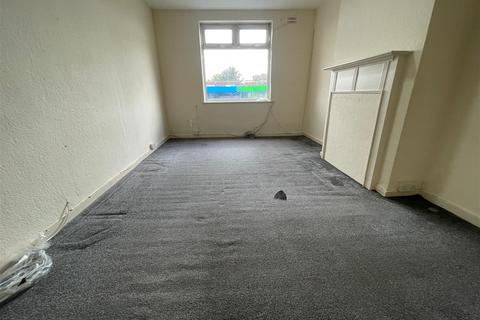 2 bedroom maisonette to rent, SPACIOUS SELF CONTAINED 2 BED FLAT - EDGWARE/MILL HILL BORDERS