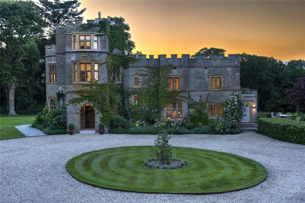 Hilfield Manor