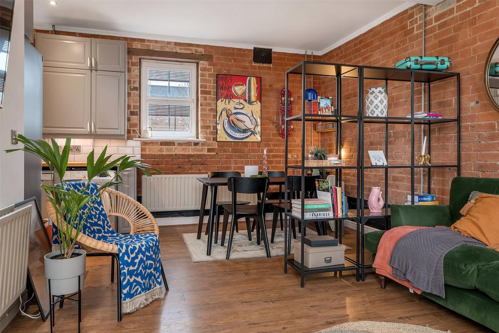 Living/Dining Kit