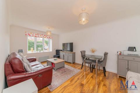 undefined, Yew Tree Court, Elstree
