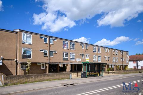 High Street, Borehamwood