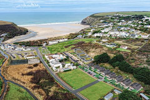 4 bedroom detached house for sale, Seagrass, Mawgan Porth, TR8