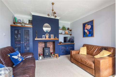27 Harecroft Road, Otley, LS21 2BG