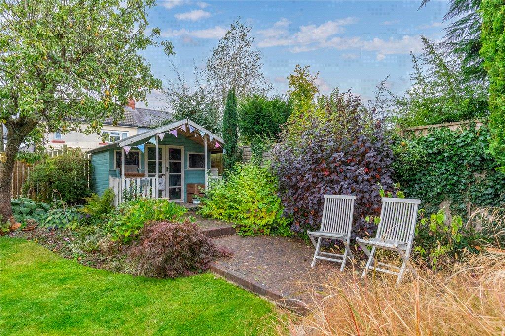 Rear Summerhouse