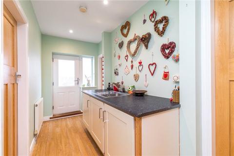 27 Harecroft Road, Otley, LS21 2BG