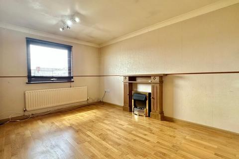 2 bedroom maisonette to rent, Skipton Gardens, Coventry, CV2