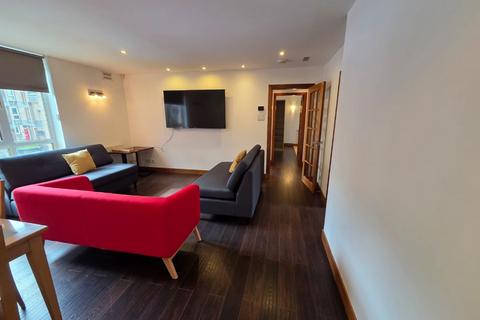 2 bedroom flat to rent, Salisbury Terrace, West End, Aberdeen, AB10
