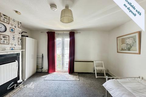 Studio to rent, Bower Place Maidstone ME16