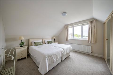 3 bedroom bungalow for sale, The Russets, Sandal, Wakefield, West Yorkshire