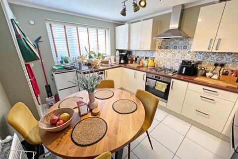 2 bedroom semi-detached house for sale, Beeney Close, Coalville, LE67 4AW