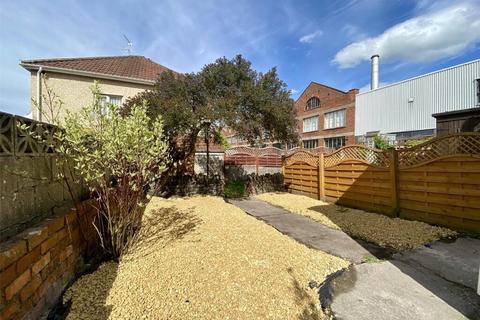 4 bedroom house to rent, Portland Street, Bristol BS16
