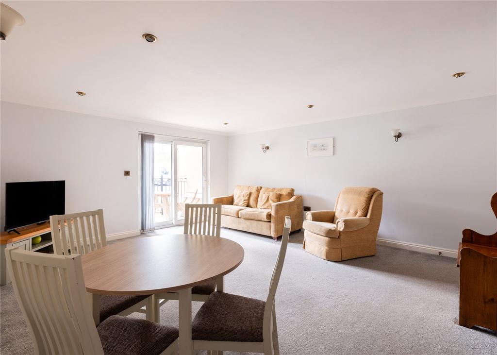 Dining/Sitting Room