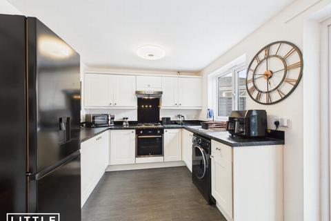 3 Worcester Close, St Helens, WA10 3XZ