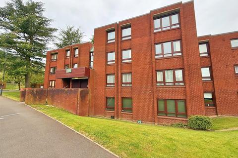 2 bedroom flat for sale, Woodfield Close, Sutton Coldfield