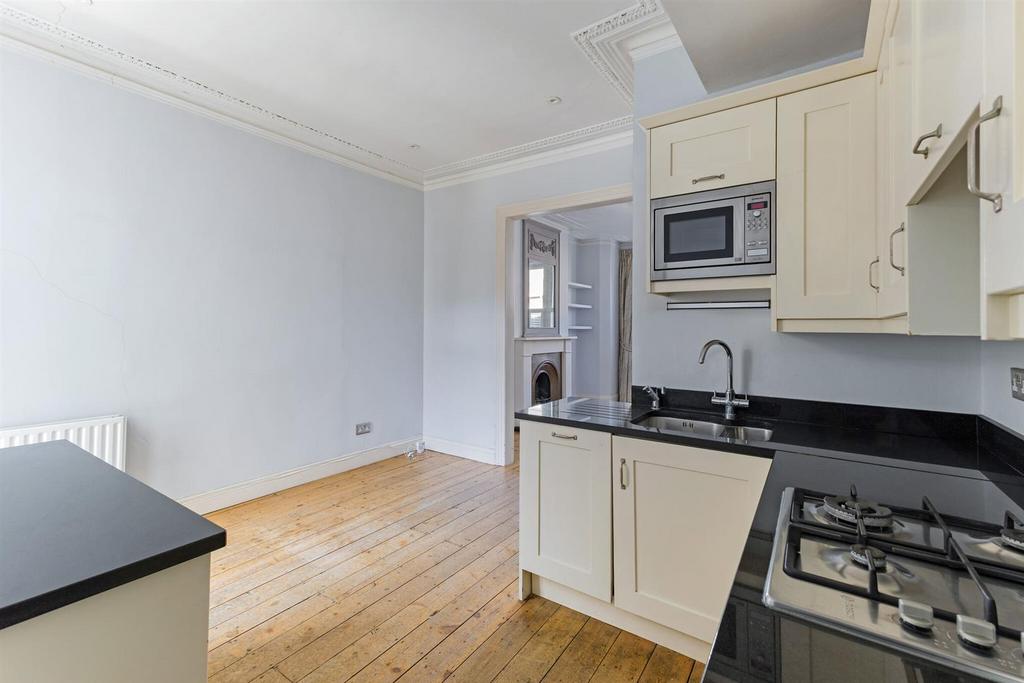 90363 Ground Floor Flat 68 Burnfoot Avenue (10) lo