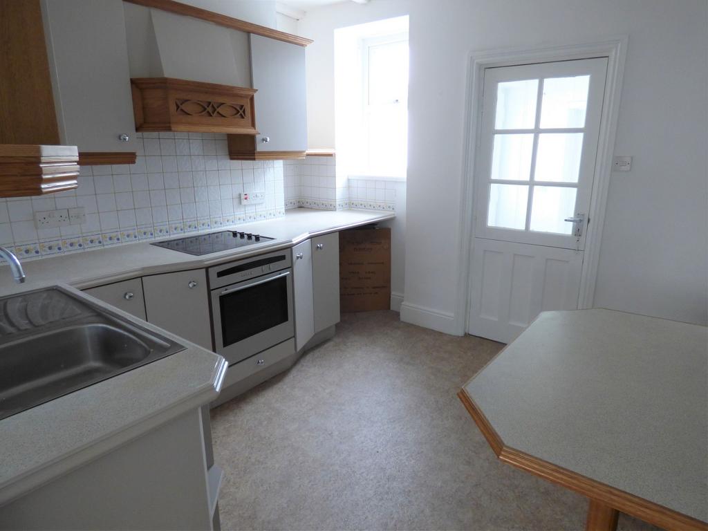Kitchen 2